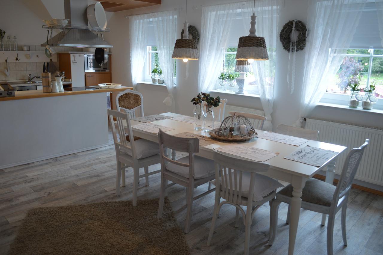 Land & Stil Aparthotel Dorfhagen Bilik gambar